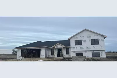 118 Windmill Ridge Road, Janesville, WI 53536 - Photo 2