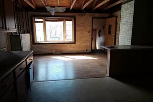 142 Beach Ave, Edgerton, WI 53534 - Photo 8