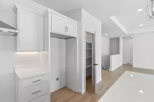 322 Willow St, Pardeeville, WI 53954 - Photo 24