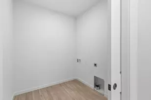 322 Willow St, Pardeeville, WI 53954 - Photo 6