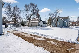 210 N Farmer St, Princeton, WI 54968 - Photo 18