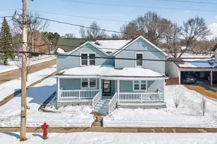 210 N Farmer St, Princeton, WI 54968 - Photo 1