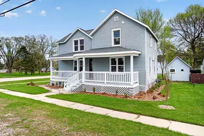 210 N Farmer Street, Princeton, WI 54968 - Photo 2