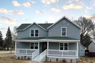 210 N Farmer St, Princeton, WI 54968 - Photo 1