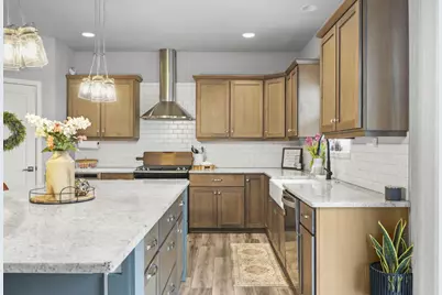 1198 Gracing Oaks Lane, Sun Prairie, WI 53590 - Photo 12