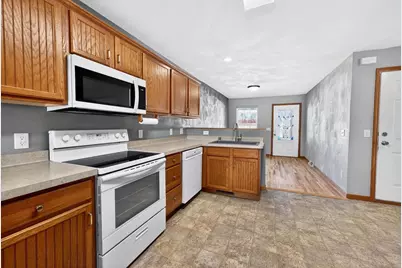 645 Garfield Avenue #1, Janesville, WI 53536 - Photo 8