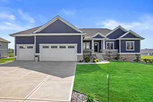 6653 Morning Dew Ln, Sun Prairie, WI 53590 - Photo 1