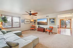 3102 Old Gate Rd, Madison, WI 53704 - Photo 2