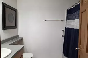 637 Garfield Ave, Janesville, WI 53536 - Photo 6