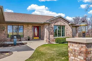 10123 Fertile Ridge Rd, Mount Horeb, WI 53572 - Photo 6