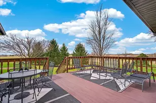 10123 Fertile Ridge Rd, Mount Horeb, WI 53572 - Photo 4