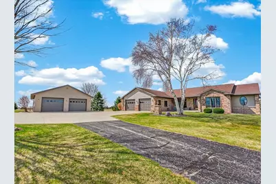 10123 Fertile Ridge Road, Mount Horeb, WI 53572 - Photo 2