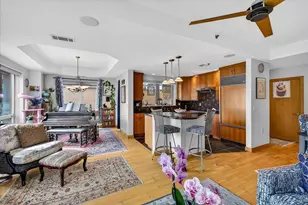 125 N Hamilton St, Madison, WI 53703 - Photo 8