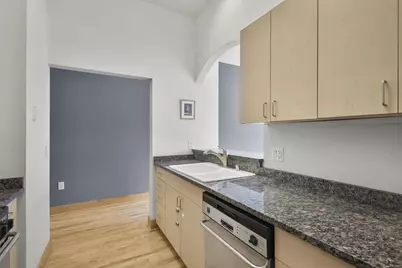 1150 Williamson Street #204, Madison, WI 53703 - Photo 12