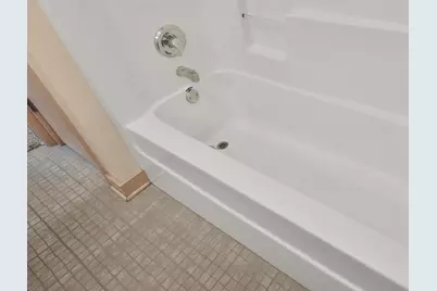 1150 Williamson Street #204, Madison, WI 53703 - Photo 18