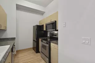 1150 Williamson St, Madison, WI 53703 - Photo 10