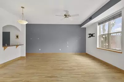 1150 Williamson Street #204, Madison, WI 53703 - Photo 4