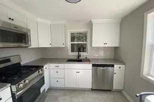 93 Oakwood Ave, Edgerton, WI 53534 - Photo 8