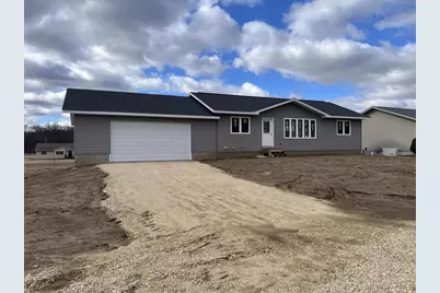 62135 Sugar Loaf Trail, Prairie Du Chien, WI 53821 - Photo 2