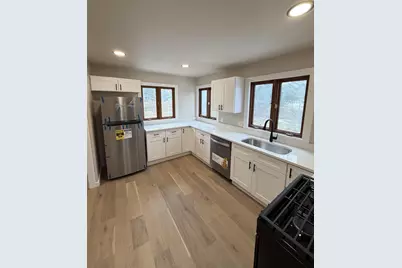 229 W Mill Street, Poynette, WI 53955 - Photo 6