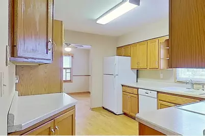 515 Vilas Street, Onalaska, WI 54650 - Photo 8