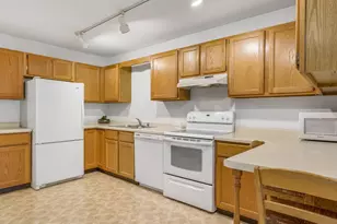 16 N Allen St, Madison, WI 53726 - Photo 1