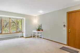 16 N Allen St, Madison, WI 53726 - Photo 6