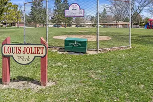 1007 Dona Rd, Hartland, WI 53029 - Photo 8