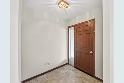 1007 Dona Road, Hartland, WI 53029 - Photo 16