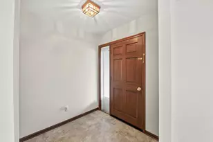 1007 Dona Rd, Hartland, WI 53029 - Photo 16