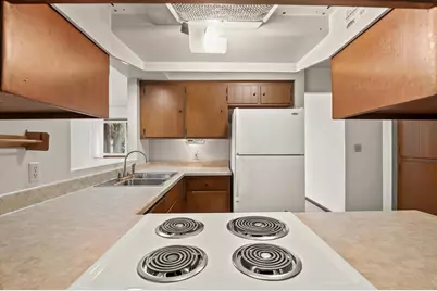 1007 Dona Road, Hartland, WI 53029 - Photo 14