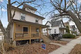 820-828 E Dayton St, Madison, WI 53703 - Photo 2