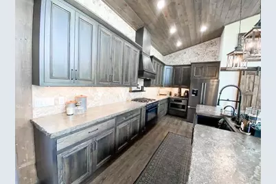 S7915 Ruthe Badger Lane, Merrimac, WI 53561 - Photo 16