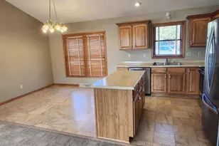 301 Douglas Ct, Barneveld, WI 53507 - Photo 6