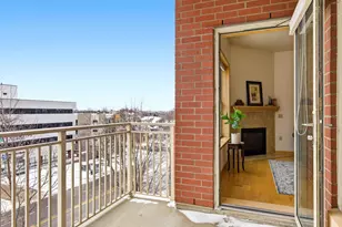 360 W Washington Ave, Madison, WI 53703 - Photo 30