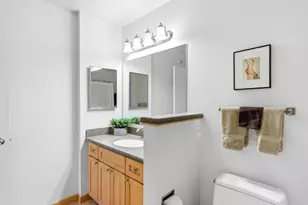 360 W Washington Ave, Madison, WI 53703 - Photo 26