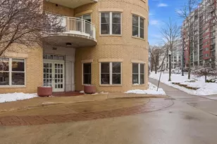 360 W Washington Ave, Madison, WI 53703 - Photo 34