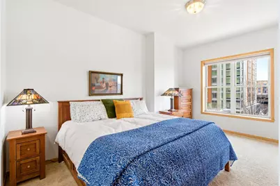 360 W Washington Avenue #403, Madison, WI 53703 - Photo 22