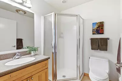 360 W Washington Avenue #403, Madison, WI 53703 - Photo 20