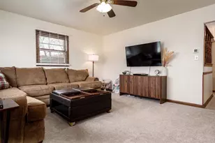 1603 Lowell St, Janesville, WI 53545 - Photo 10