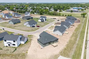 1732 E Kyle Circle, Beloit, WI 53511 - Photo 4