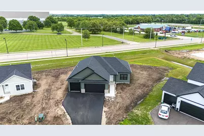 1732 E Kyle Circle, Beloit, WI 53511 - Photo 2