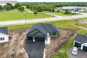 1732 E Kyle Circle, Beloit, WI 53511 - Photo 2