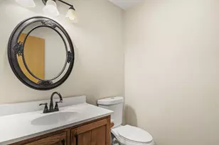 2217 Lincoln Ave, Stoughton, WI 53589 - Photo 22