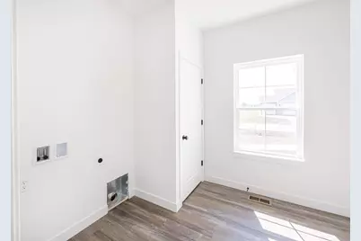 1738 E Kyle Circle, Beloit, WI 53511 - Photo 22