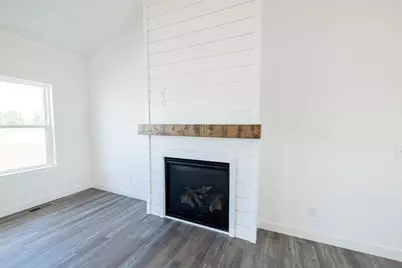 1738 E Kyle Circle, Beloit, WI 53511 - Photo 24
