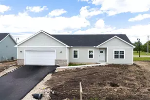 1738 E Kyle Circle, Beloit, WI 53511 - Photo 6