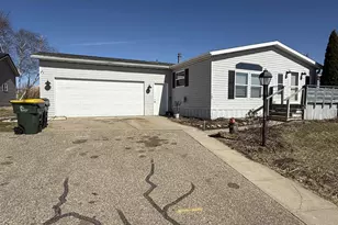 2701 E Main St, Reedsburg, WI 53959 - Photo 2