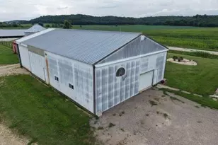 E10056 County C Rd, North Freedom, WI 53951 - Photo 4