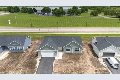 1744 E Kyle Circle, Beloit, WI 53511 - Photo 2